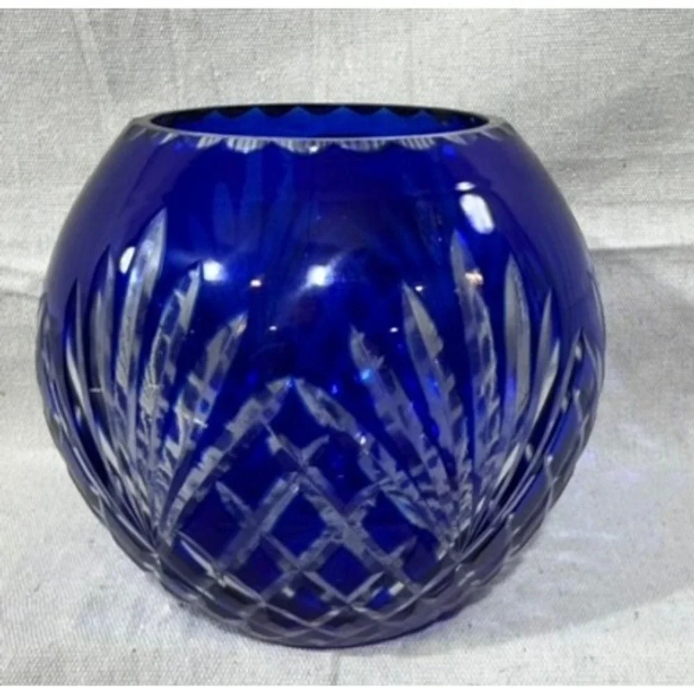 Godinger Crystal Legends Cobalt Blue Cut Crystal Rose Bowl Vase Made in Romania